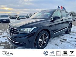 Schwarz Gebraucht 2023 VW Tiguan Move SUV | 29.898 € (Fairer Preis)