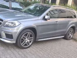 Grau Gebraucht 2016 Mercedes GL350 SUV | 27.000 € (Fairer Preis)
