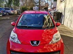 Rot Gebraucht 2007 Peugeot 107 Kleinwagen | 3.000 € (Fairer Preis)