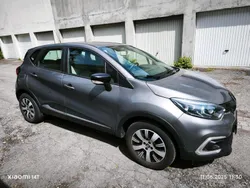 Grau Gebraucht 2018 Renault Captur SUV | 9.750 € (Fairer Preis)
