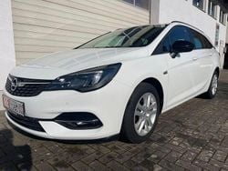Weiß Gebraucht 2021 Opel Astra Business Edition Kombi | 12.800 € (Fairer Preis)