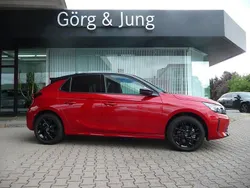 Rot Gebraucht 2024 Opel Corsa Limousine | 22.900 € (Etwas zu teuer)