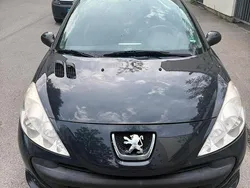 Schwarz Gebraucht 2009 Peugeot 206 Kleinwagen | 1.600 €