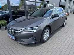 Grau Gebraucht 2022 Opel Insignia Business Kombi | 16.390 € (Fairer Preis)