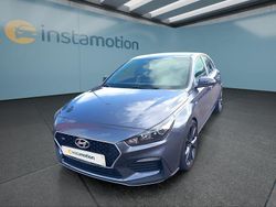 Grau Gebraucht 2020 Hyundai i30 Limousine | 16.599 € (Etwas zu teuer)
