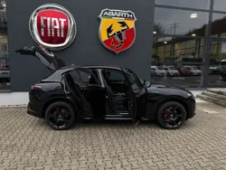Schwarz Gebraucht 2024 Alfa Romeo Stelvio Veloce SUV | 59.990 €