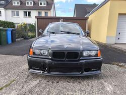 Schwarz Gebraucht 1991 BMW 320 M Sport Coupé | 8.890 €