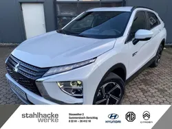 Titan weiß Gebraucht 2022 Mitsubishi Eclipse Cross Plus SUV | 26.990 € (Teuer)