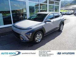 Cyber grey / met Gebraucht 2024 Hyundai Kona Trend SUV | 27.190 € (Fairer Preis)
