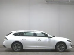 Weiss Gebraucht 2019 Peugeot 508 Allure Kombi | 14.980 € (Guter Preis)