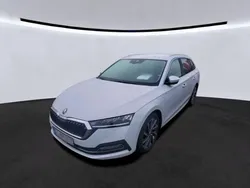 Moonweiss (metallic) Gebraucht 2021 Skoda Octavia Style Kombi | 21.280 € (Fairer Preis)