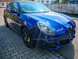 Blau Gebraucht 2015 Alfa Romeo Giulietta Sprint Kleinwagen | 11.500 € (Etwas zu teuer)