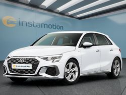 Weiß Gebraucht 2022 Audi A3 Sportback Kleinwagen | 28.749 € (Teuer)