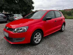 Rot Gebraucht 2012 VW Polo Kombi | 2.700 € (Guter Preis)
