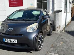 Grau Gebraucht 2009 Toyota iQ Kleinwagen | 4.999 € (Fairer Preis)