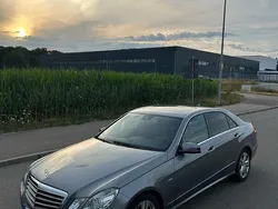 Grau Gebraucht 2010 Mercedes E300 Avantgarde Limousine | 10.500 € (Etwas zu teuer)