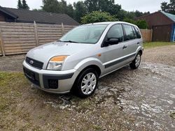 Silber Gebraucht 2008 Ford Fusion Kleinwagen | 1.190 €