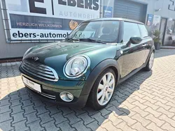Grün Gebraucht 2009 Mini Cooper Kleinwagen | 5.590 € (Fairer Preis)