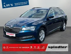 Lavablau metallic Gebraucht 2022 Skoda Superb Ambition Kombi | 23.680 € (Fairer Preis)