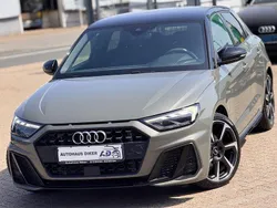 Grau Gebraucht 2019 Audi A1 Sportback S-Line Kleinwagen | 18.800 € (Fairer Preis)