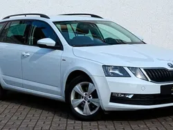 Weiß Gebraucht 2019 Skoda Octavia Soleil Kombi | 16.990 € (Fairer Preis)