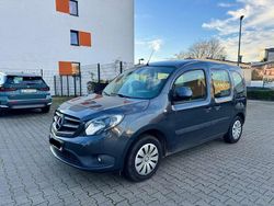 Grau Gebraucht 2018 Mercedes Citan 111 Kombi | 8.150 € (Guter Preis)