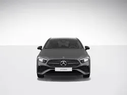 Manufaktur magno lack manufaktur mountaingrau magn Gebraucht 2023 Mercedes A250 Limousine | 36.890 € (Fairer Preis)