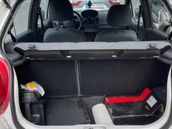 Weiß Gebraucht 2009 Chevrolet Matiz Kleinwagen | 2.450 € (Etwas zu teuer)