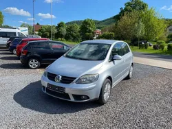 Silber Gebraucht 2005 VW Golf Plus Cross Comfortline Van / Kleinbus | 2.700 € (Guter Preis)