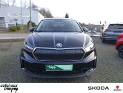 Schwarzmagic perleffekt met. Gebraucht 2023 Skoda Enyaq iV Loft SUV | 34.970 € (Fairer Preis)