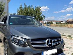 Grau Gebraucht 2017 Mercedes GLC220 AMG line SUV | 29.999 €