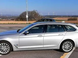 Silber Gebraucht 2019 BMW 520 Sport Line Kombi | 17.498 € (Superpreis)