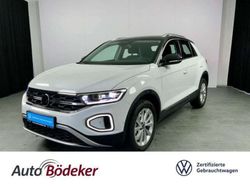 Pure white Gebraucht 2024 VW T-Roc Style SUV | 33.490 € (Etwas zu teuer)