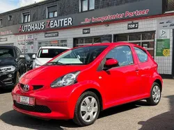 Rot Gebraucht 2005 Toyota Aygo City Kleinwagen | 3.450 € (Teuer)