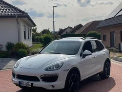 Weiß Gebraucht 2013 Porsche Cayenne SUV | 19.500 € (Guter Preis)