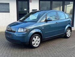 Blau Gebraucht 2000 Audi A2 Kleinwagen | 800 € (Superpreis)