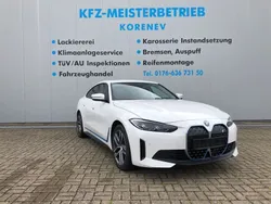 Weiß Gebraucht 2023 BMW i4 Sport Line Limousine | 35.498 € (Superpreis)
