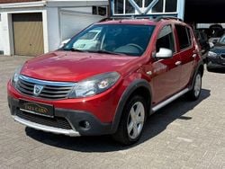 Rot Gebraucht 2012 Dacia Sandero Stepway Kleinwagen | 3.199 € (Fairer Preis)