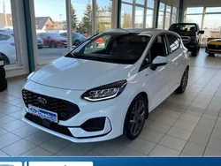 Frostweiß Gebraucht 2023 Ford Fiesta ST-Line Kleinwagen | 19.590 € (Fairer Preis)