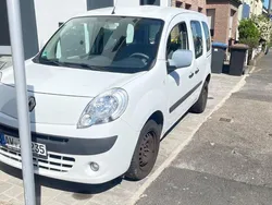 Weiß Gebraucht 2010 Renault Kangoo Van / Kleinbus | 4.500 €