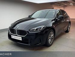 Schwarz Neu 2025 BMW 120 Kleinwagen | 31.490 € (Guter Preis)