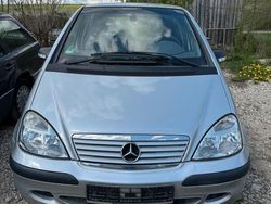 Silber Gebraucht 2003 Mercedes A140 Kleinwagen | 450 €