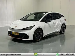 Weiß Gebraucht 2021 Cupra Born Kleinwagen | 21.901 € (Fairer Preis)