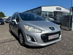 Grau Gebraucht 2012 Peugeot 308 Business-Line Kombi | 3.950 € (Superpreis)