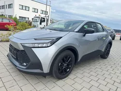 Silber Gebraucht 2024 Toyota C-HR Business Edition SUV | 29.500 € (Fairer Preis)