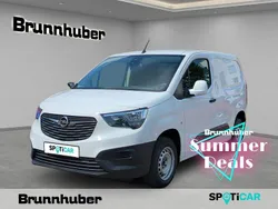 Weiss Gebraucht 2021 Opel Combo Edition Van / Kleinbus | 14.350 € (Etwas zu teuer)