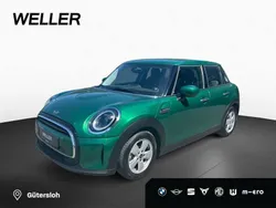 British racing green (dunkelgrün) Gebraucht 2022 Mini ONE Kleinwagen | 18.450 € (Fairer Preis)