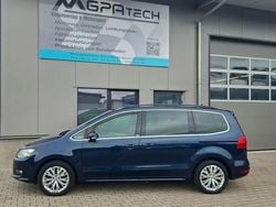 Blau Gebraucht 2011 VW Sharan Van / Kleinbus | 12.850 € (Teuer)