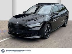 Onyxschwarz metallic Gebraucht 2025 Skoda Superb SportLine Kombi | 57.970 €