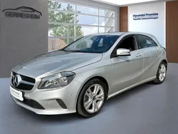 Silber Gebraucht 2017 Mercedes A180 Urban Limousine | 16.887 € (Fairer Preis)